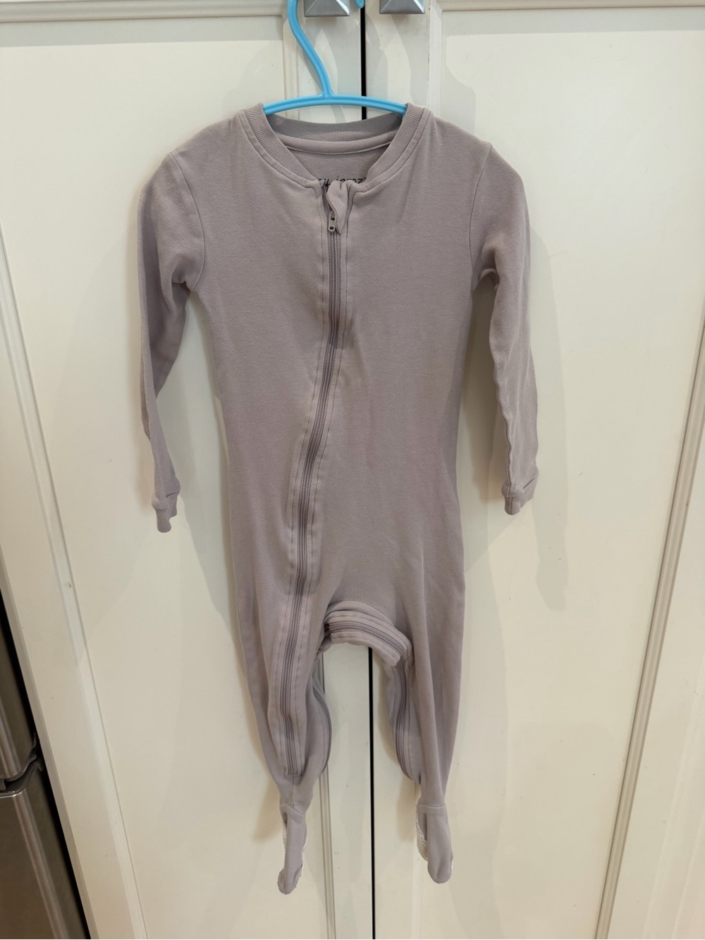 Zippy jamz 18-24m beige gray Kids One-Piece Zippered Sleeper